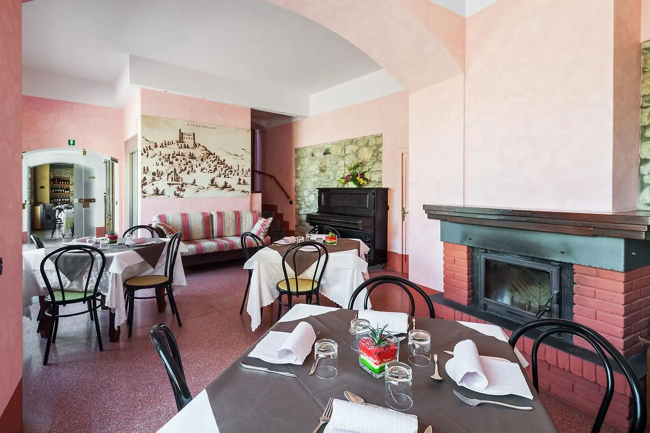 Hotel Hosteria Del Castello Zavattarello